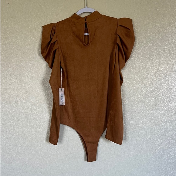 Brown Ruffled Bodysuit - Picture 2 of 4